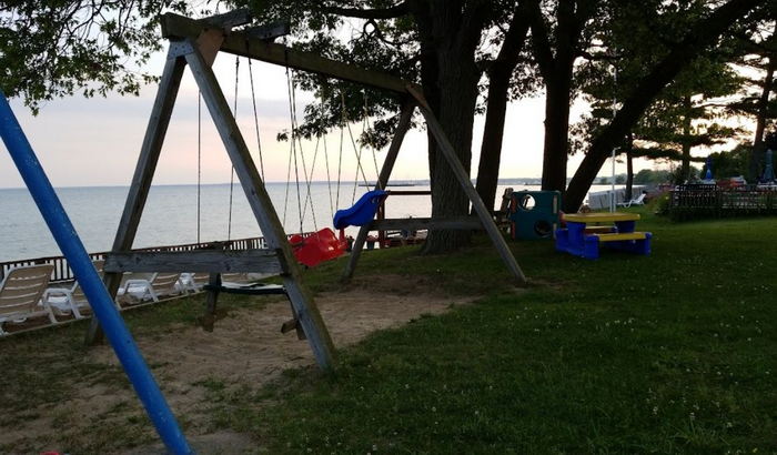 Tawas Inn & Resort - Web Listing (newer photo)